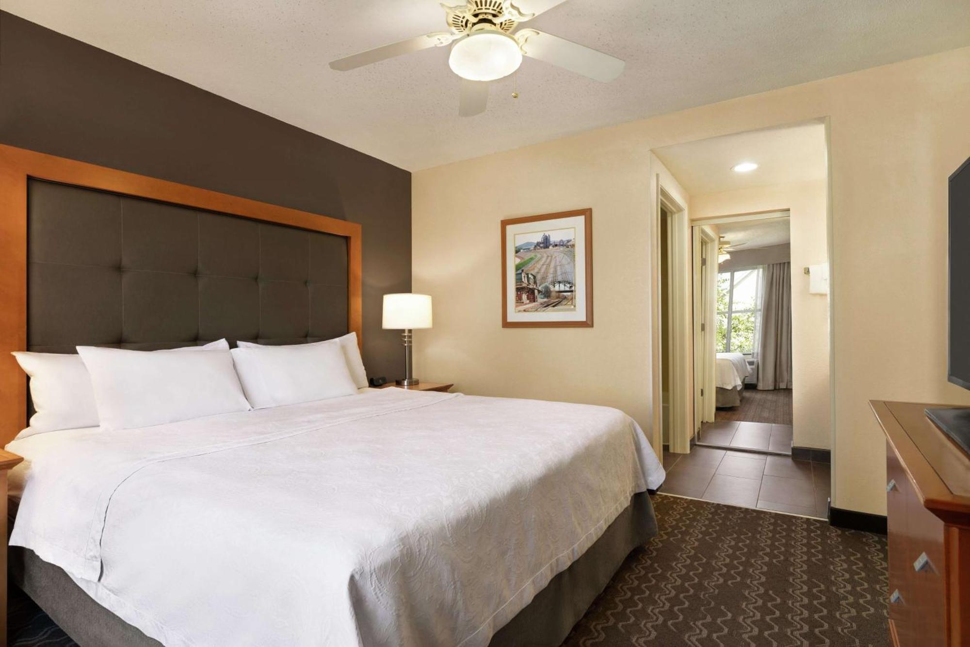 Homewood Suites By Hilton Allentown-Bethlehem Airport Екстериор снимка