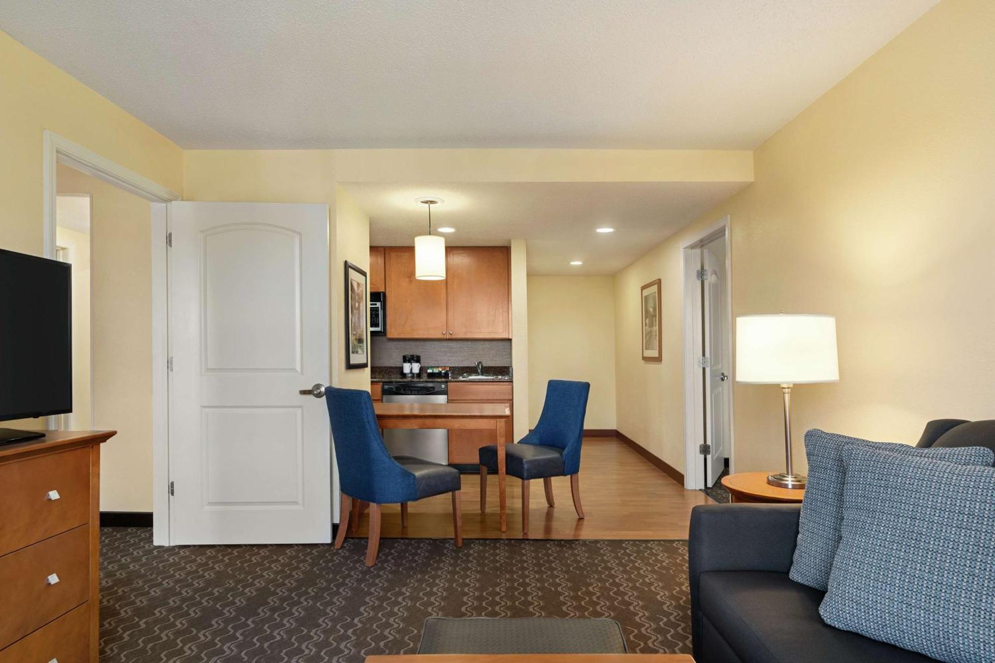 Homewood Suites By Hilton Allentown-Bethlehem Airport Екстериор снимка
